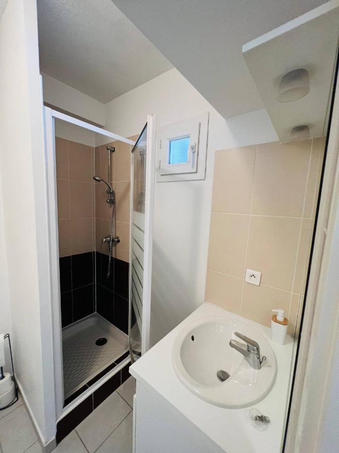 Studio Le 2, Free Parking, Free Wifi, Transports Apartment Nimes Ngoại thất bức ảnh